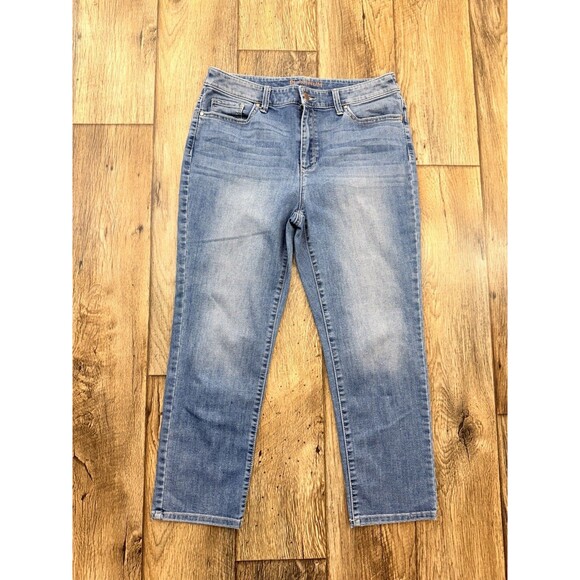 Chico's Platinum Jeans Women's 0.5 Short US-6 Blue Mid-Rise Slim Leg 30" Inseam - Picture 2 of 14